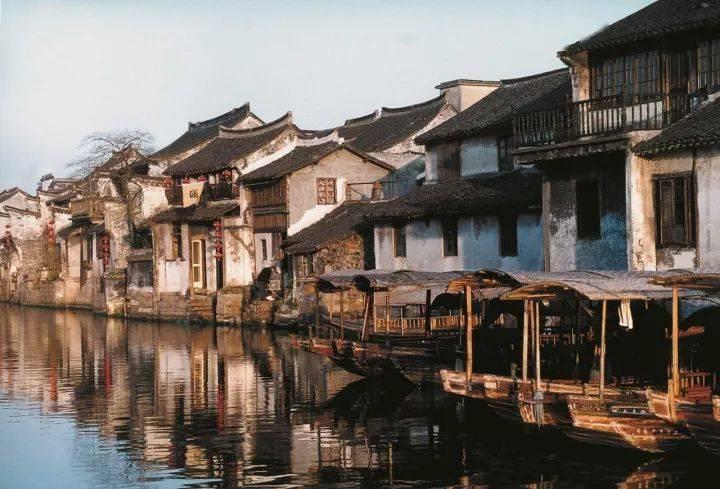 受邀出席